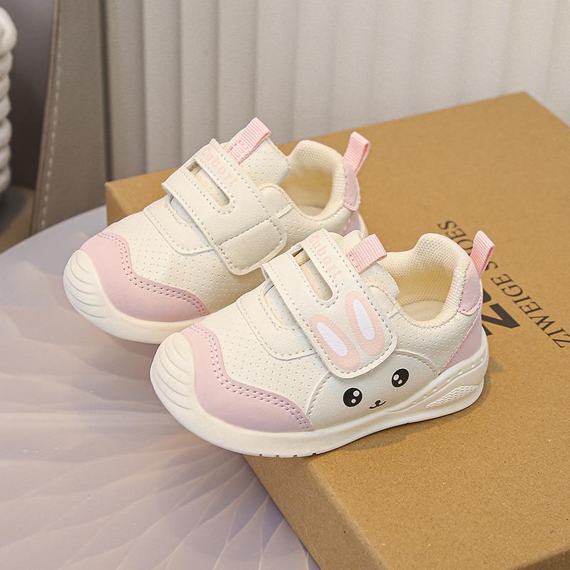 Детская обувь на плоской подошве, милые кролики, нескользящая, для мальчиков и девочек, обувь для ходьбы, на липучке, новая модная детская повседневная обувь 2025, размеры 16-26