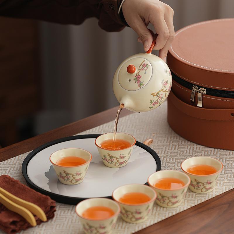 High-grade beige Ru kiln holiday souvenir Kung Fu tea set outdoor portable teapot Kuaike cup