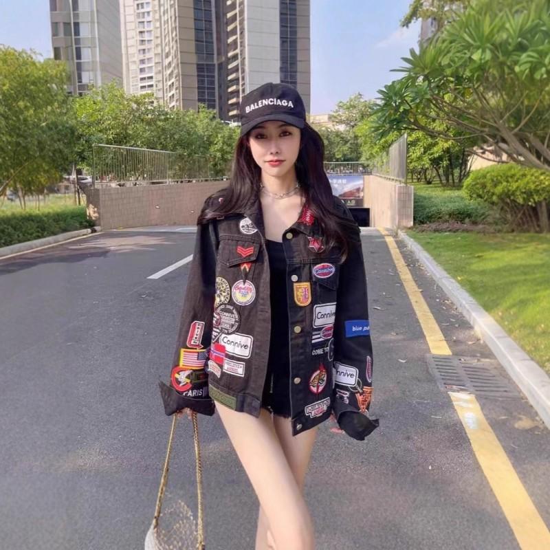 Женская оверсайз джинсовая куртка с вышитой нашивкой Streetwear Осень Свободный крой