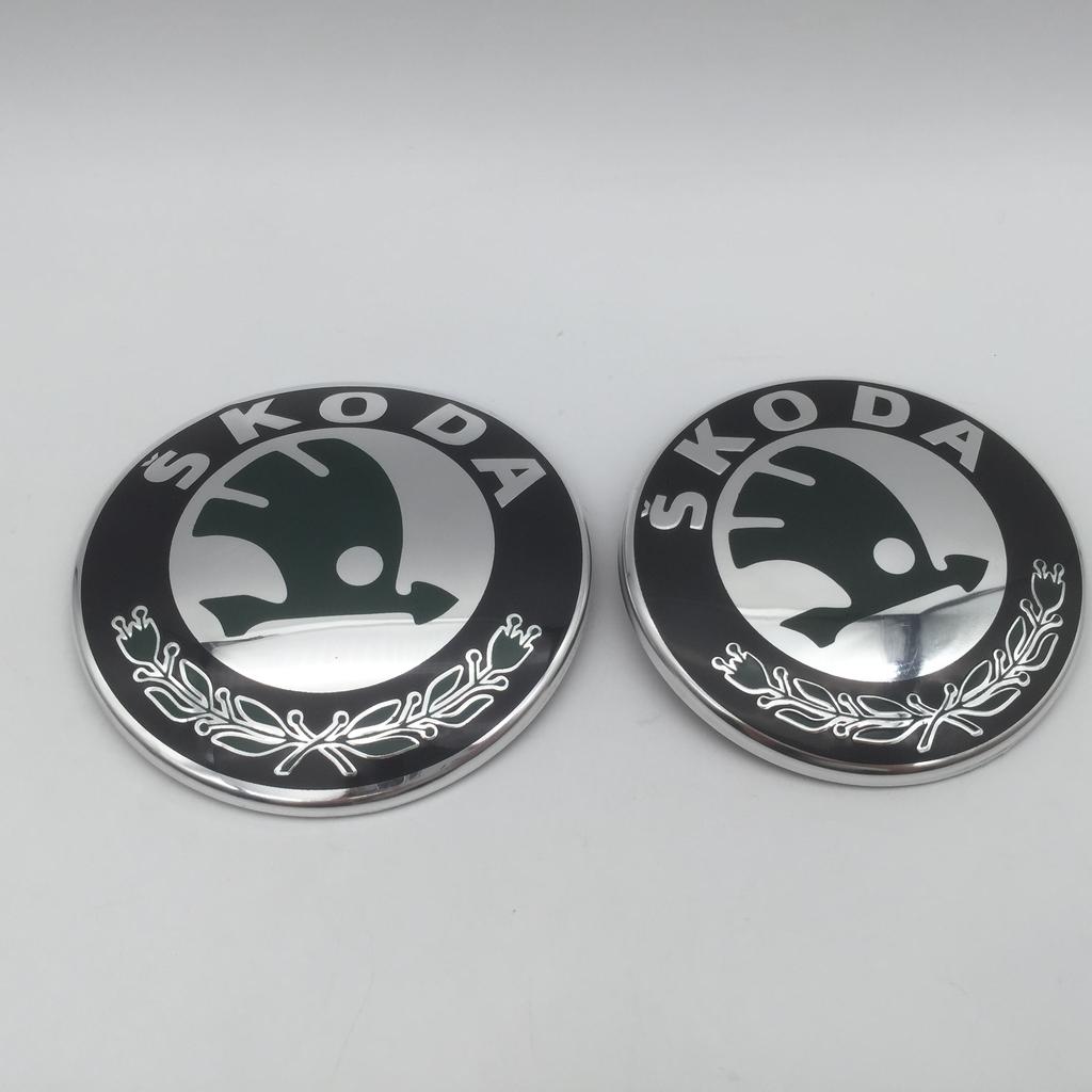 blcr1 2pcs 90mm 80mm for SKODA Car Front Grille Head Hood Bonnet Emblem Rear Tail Bumper Trunk Sticker Badge Styling Accessories
