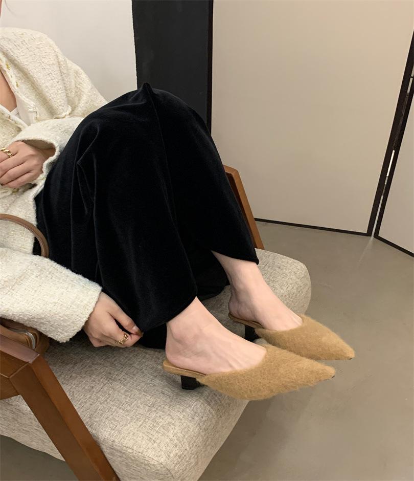 Suede Muller Shoes Autumn and Winter Special-shaped Heel Autumn and Winter Fluffy Slippers Women's Outer Wear Bag Head Rabbit Hair Warm French Sma