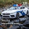 1:32 BMW M8 Литой Автомобиль Модель Машинки Звук Свет Игрушка Аксессуары для Украшения Офиса Детская Игрушка Подарок для Детей Подарок на День Рождения