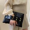 1 Piece Women's Clutch Bag, Solid Color Envelope Handbag with Rivet Inlay, Zipper Closure, Lined Suitable for Work, Commute, Date, Party