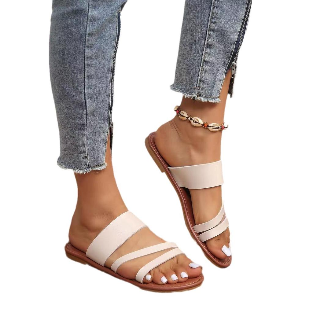 2024 spring and summer new foreign trade large size sandals flat beach shoes outside casual one-word drag European and American sandals