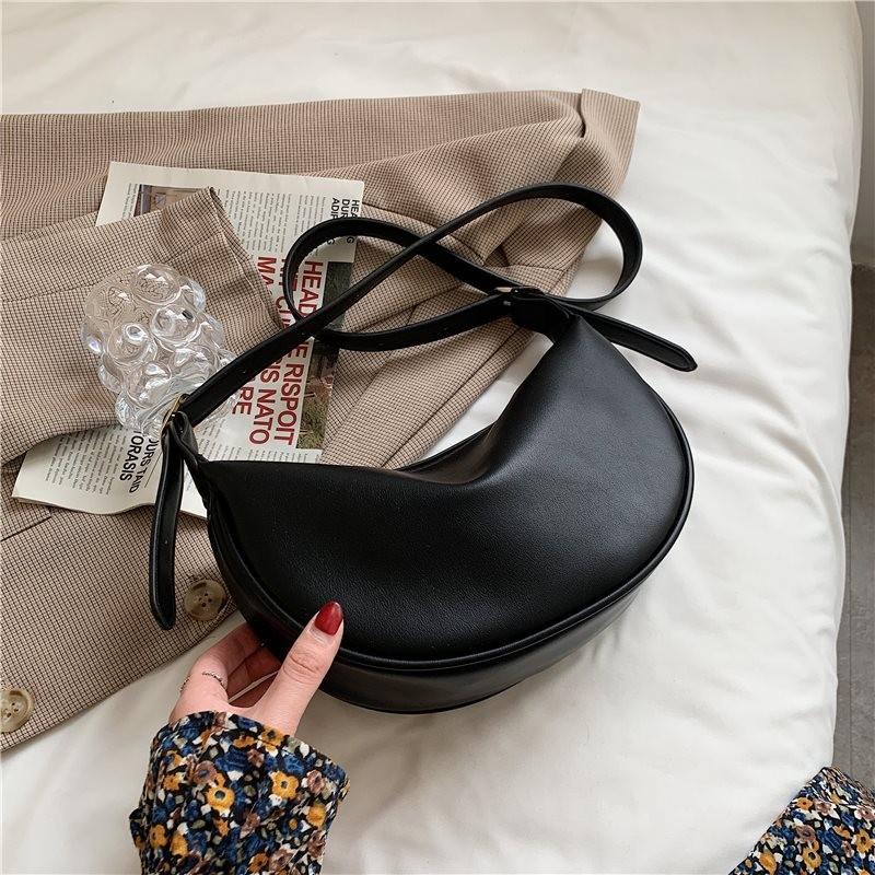 Chic Lightweight Small Shoulder Bag Perfect For Summer Casual Outings In Various Colors