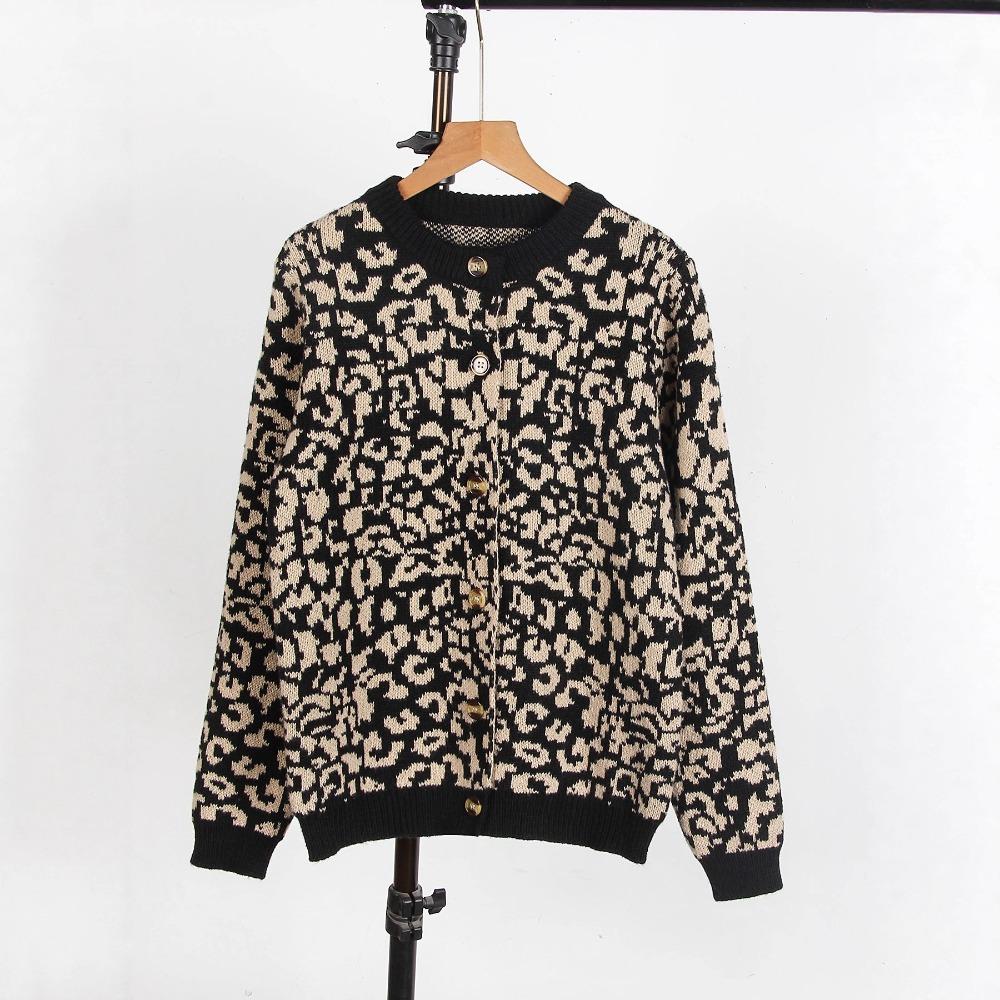 Women's Crew Neck Long Sleeve Leopard Print Loose Fit Commuter Knit Cardigan