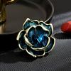 Новая винтажная брошь-цветок Женская брошь класса люкс Дизайнерская брошь Модная бижутерия Нишевая одежда Фиксированные аксессуары