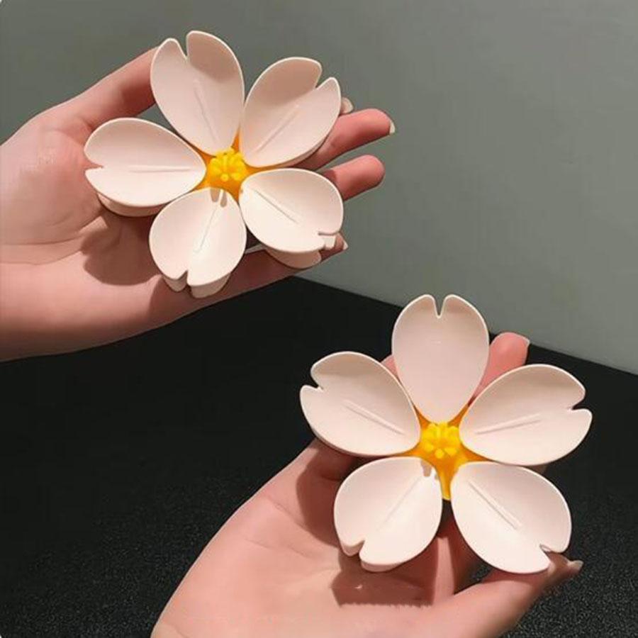 Магнитная застежка Sakura — креативный кухонный гаджет, многофункциональный упаковщик для закусок и продуктов, уникальная застежка в виде лепестка, милый магнит на холодильник.