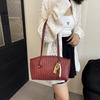 Elegant Large Capacity Shoulder Bag Fashionable Commuting Bag New Stylish Underarm Bag  Travel