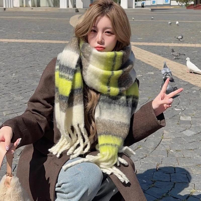 New Winter Faux Cashmere Ladies Scarf Wearable Blanket Thickened Warm Plaid Scarf High-end Korean Version Of Thickened Shawl