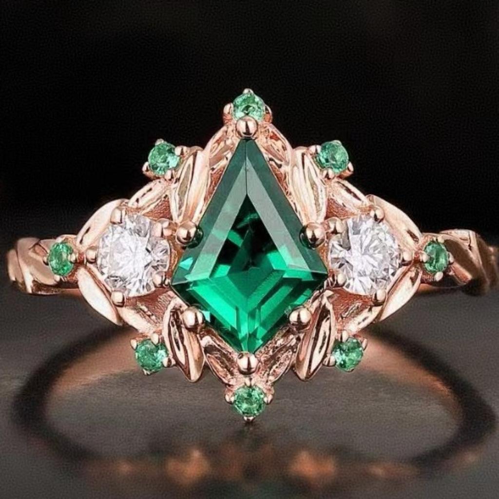 Роскошное новое кольцо с ромбовидным изумрудным цирконом, женское бриллиантовое кольцо в придворном стиле из розового золота, прямые продажи.