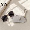 Compact Glasses Storage Bag Sunglasses Pouch, Imitation Leather Hanging Case Durable Eyeglass Holder with Carabiner, Portable Eyeglasses for