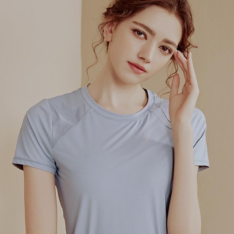 Женские свободные спортивные футболки для йоги Быстросохнущие дышащие фитнес-тренировки Йога Женская спортивная одежда Сетчатая строчка с короткими рукавами Спортивная футболка