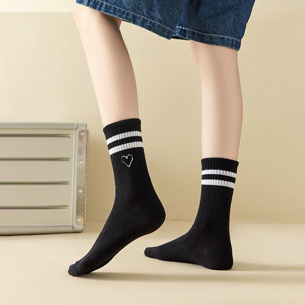 2 Pairs Popular Parallel Bars Mid Length Socks Women's Autumn Fashion Embroidery Love Pattern Breathable Black White Girls Socks