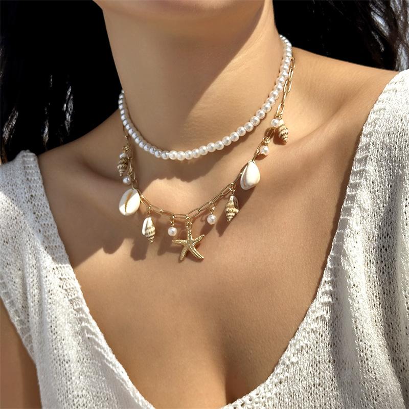 Elegant Imitation Pearl Chain Necklaces for Women Fashion Metal Starfish Shell Pendant Necklaces Minimalist Summer Jewelry Gifts