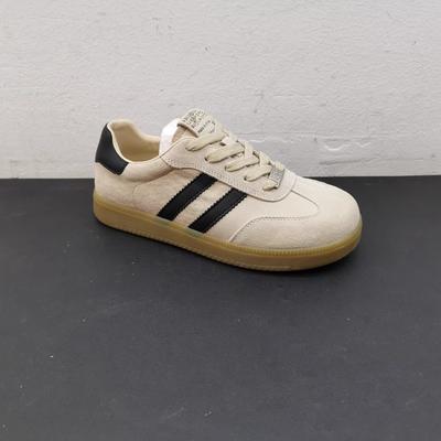 Кожаные женские весенние модели дышащие на плоской подошве на шнуровке в цветовой гамме повседневные кеды одинарная обувь женская модная