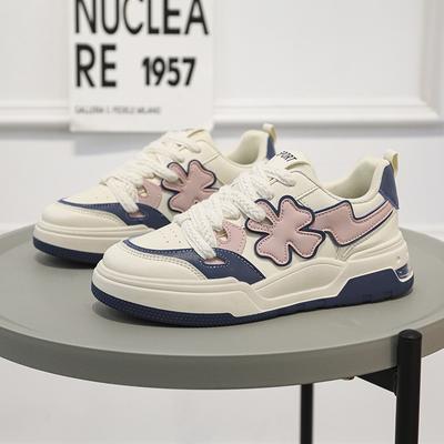 Новые женские повседневные милые туфли на платформе, модные дышащие туфли с сердечками, удобные вулканизированные туфли с сеткой, zapatillas de mujer