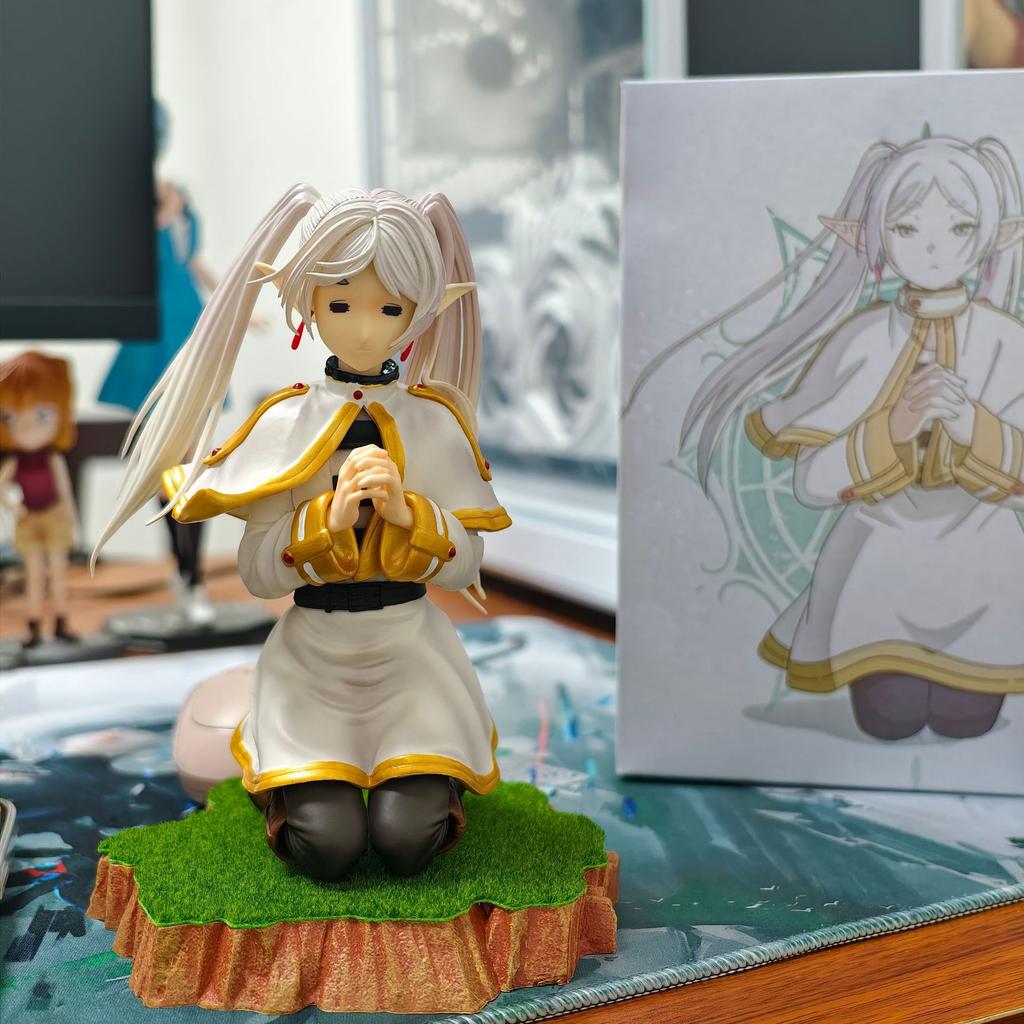 Frieren Beyond Journey's End Double Head Sculpt GK Anime Figure Collectible Desktop Decor Gift for Anime Fans