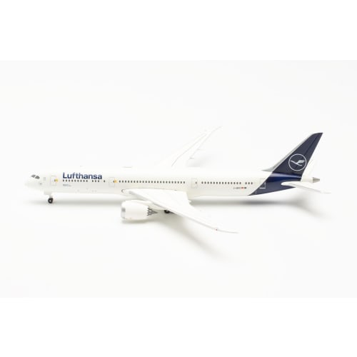 Модель самолета Herpa Lufthansa Boeing 787-9 Dreamliner - D-ABPD Франкфурт Масштаб 1:500, Металлическая миниатюра без подставки, Сборка моделей, Коллекционное издание