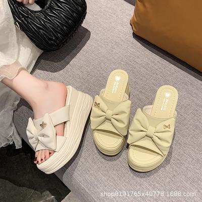 Сандалии для внешней торговли с высоким чувством, женские летние красивые женские туфли, нескользящие дезодорирующие тапочки 2025 новинка