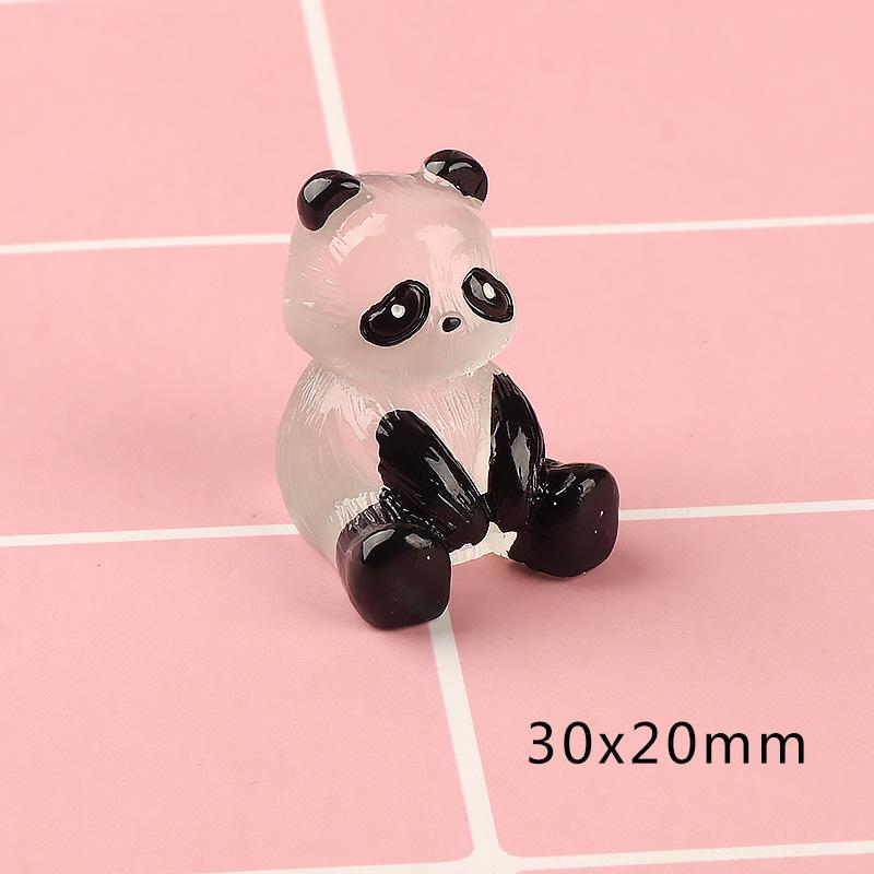 5/1Pcs Glowing Panda Mini Figurines Miniature Panda Micro Landscape Ornament Glowing in Dark Miniature Flower Potted Decor