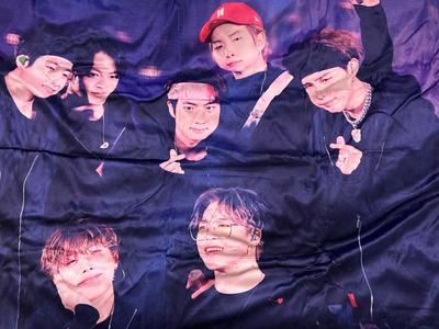 [Б/У] Плед BTS Концерт в Сеуле