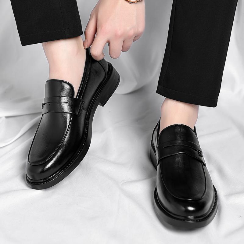 Мода 2024 года, универсальная повседневная деловая обувь, кожаные мужские туфли, новые модельные туфли, слипоны, деловая обувь для мужчин, свадебная вечеринка, балетки
