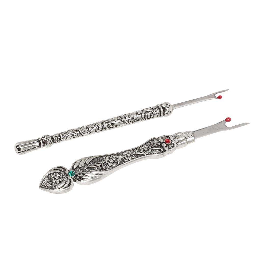 2pcs Retro Seam Remover Quickly Removal DIY Metal Hand Stitch Remover Thread Remover for Needlework Leatherwork Silver