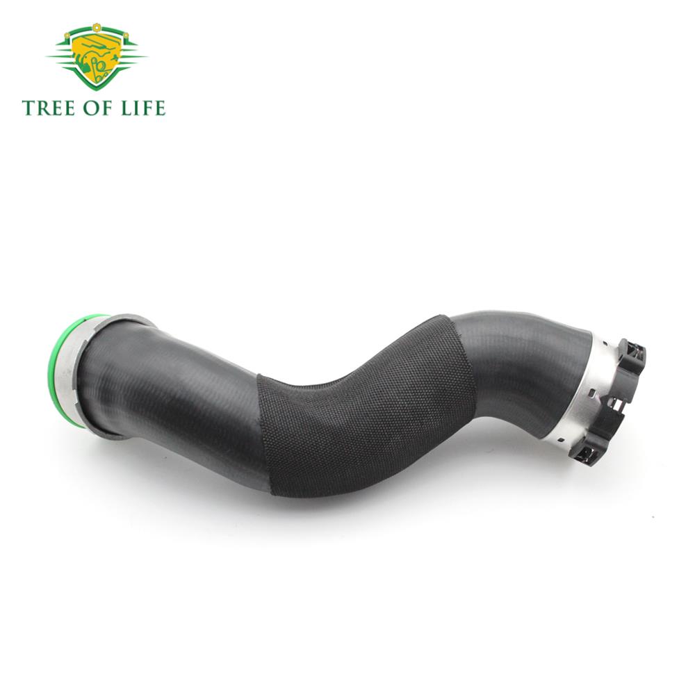 Turbo Intercharge Air Hose 11617823237 For BMW 11617823237 X5 F15 2.5dX-3.0dx 2013-2018 X6 F16 3.0dX-4.0dX 11 61 7 823 237