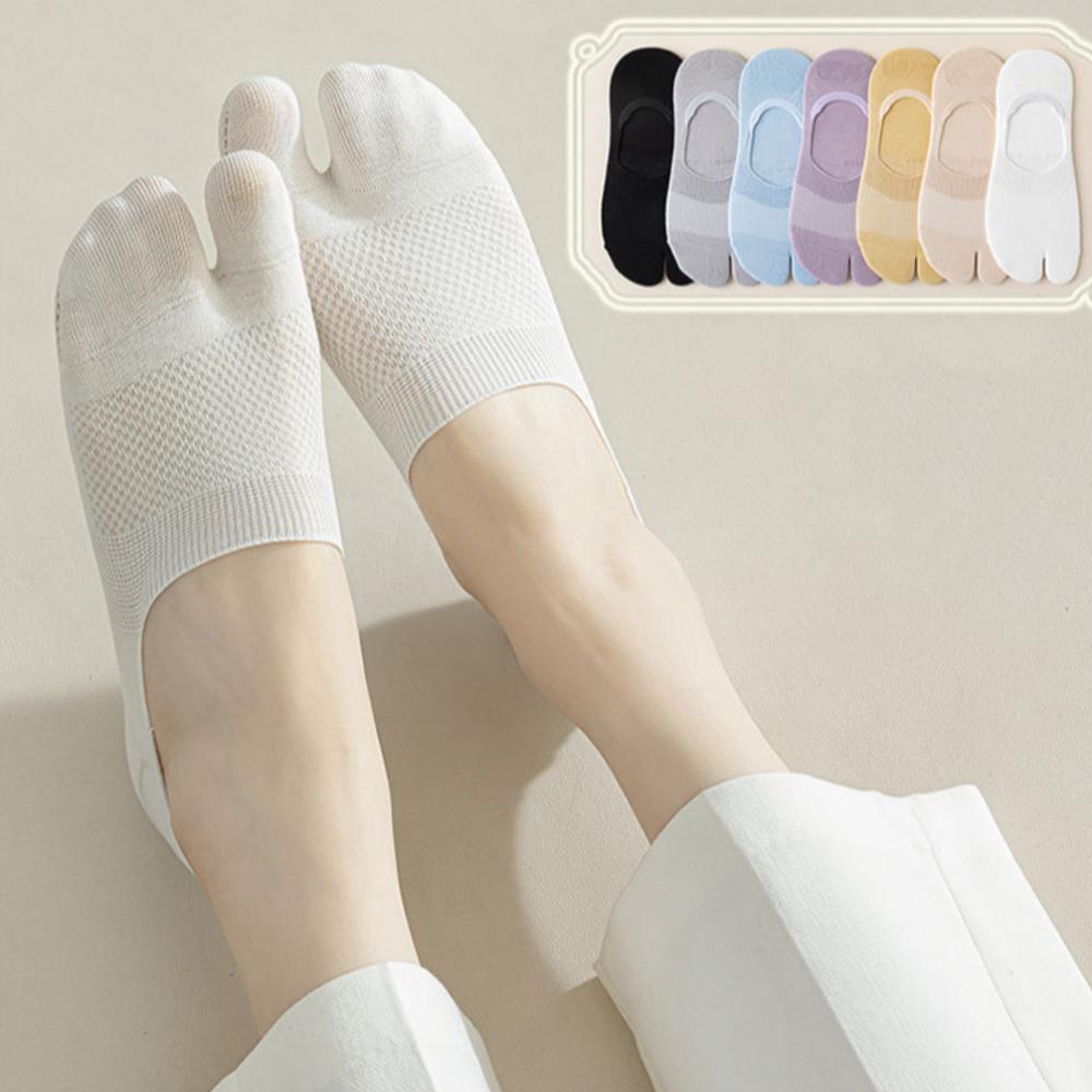 Solid Color Invisible Tabi Socks Cotton Non-slip Two Toe Socks Separate Toe Boat Socks Sports