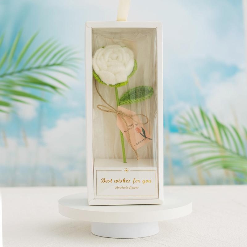 1 шт. готовая шерстяная ручная вязаная роза искусственный цветок подарочный букет с коробкой, для украшения дома, подарки для праздничной вечеринки, подарки на Хэллоуин и Рождество