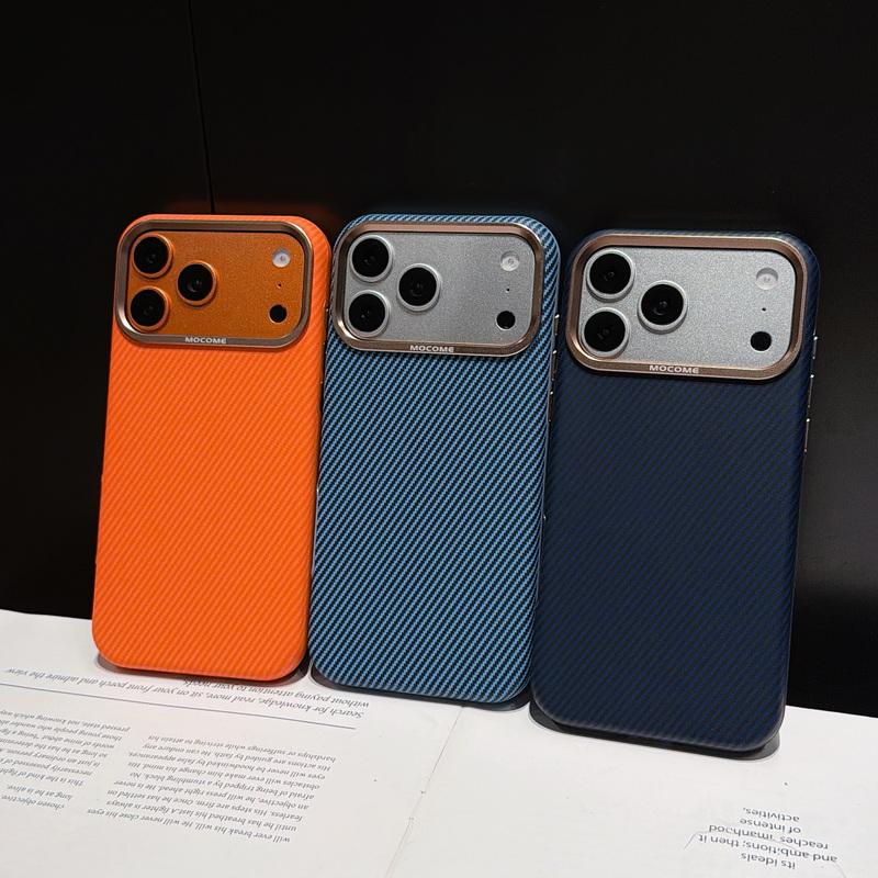 Чехол Для iPhone 17 Pro Max Роскошный Гибридный TPU с Текстурой Углеродного Волокна и Кожей Встроенная Металлическая Пластина Прочная Магнитная Крышка Для iPhone 16 15 14 13 Pro Max