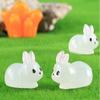 DIY Мини Кролик Украшение Мультфильм Смола Фигурки Животных Светящиеся Кролики Миниатюры На Открытом Воздухе