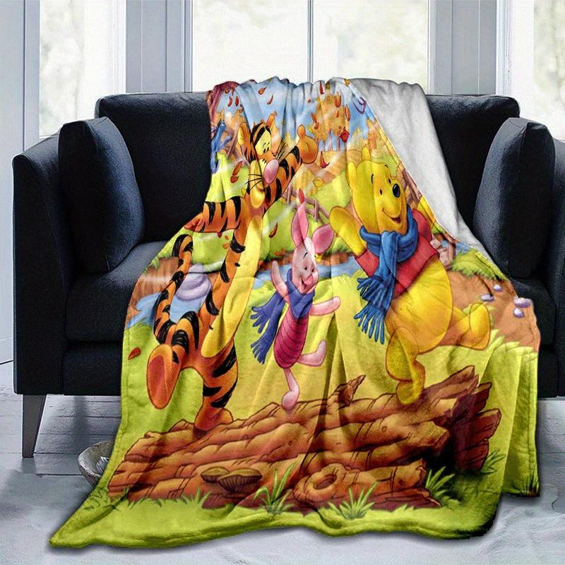 1pc Winnie Friends Printing Flannel Blanket for All Season, Unisex Cartoon Blanket, Office Blanket, Lunch Rest Blanket