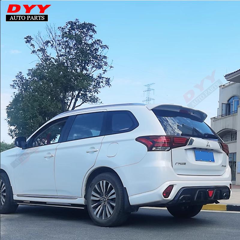 Поперечные дуги багажника на крышу Mitsubishi Outlander 13-22, Индивидуально подходящий аксессуар