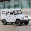 1/18 Scale UAZ Hunter Alloy Car Model Diecasts Metal Off-road Vehicles Car Model Sound and Light Simulation Collection Kids Toys Gifts