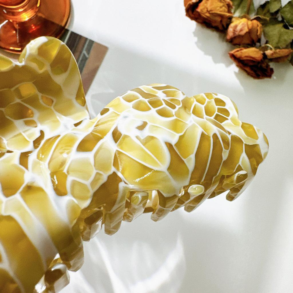 Acetate Elegant Multicolor Hair Claw For Chic Updos And Fashionable Everyday Hairstyles