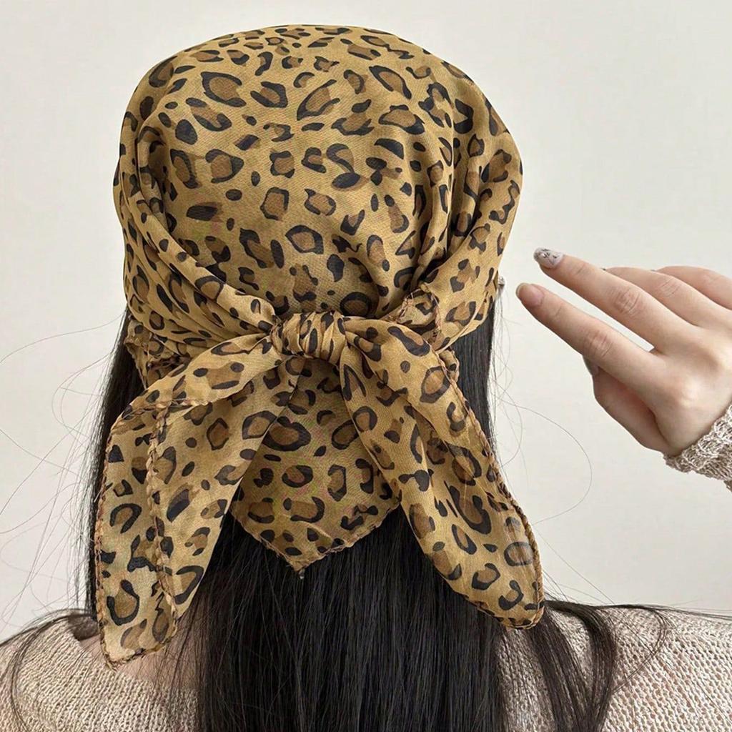 Retros Leopard Print Headscarf Fashionable Women Head Scarf Durability Scarf for Daily Wear
