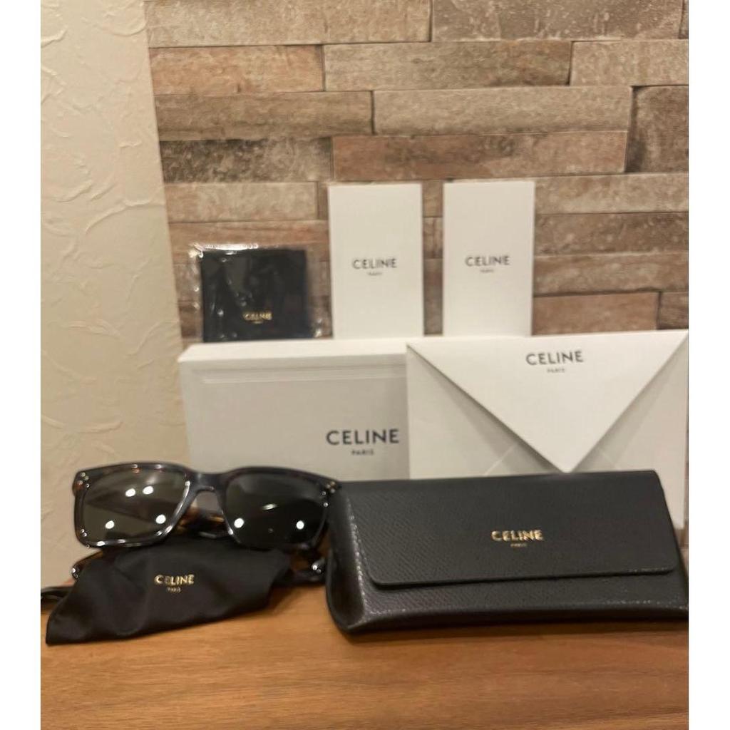 Б/у солнцезащитные очки CELINE в черной оправе 45