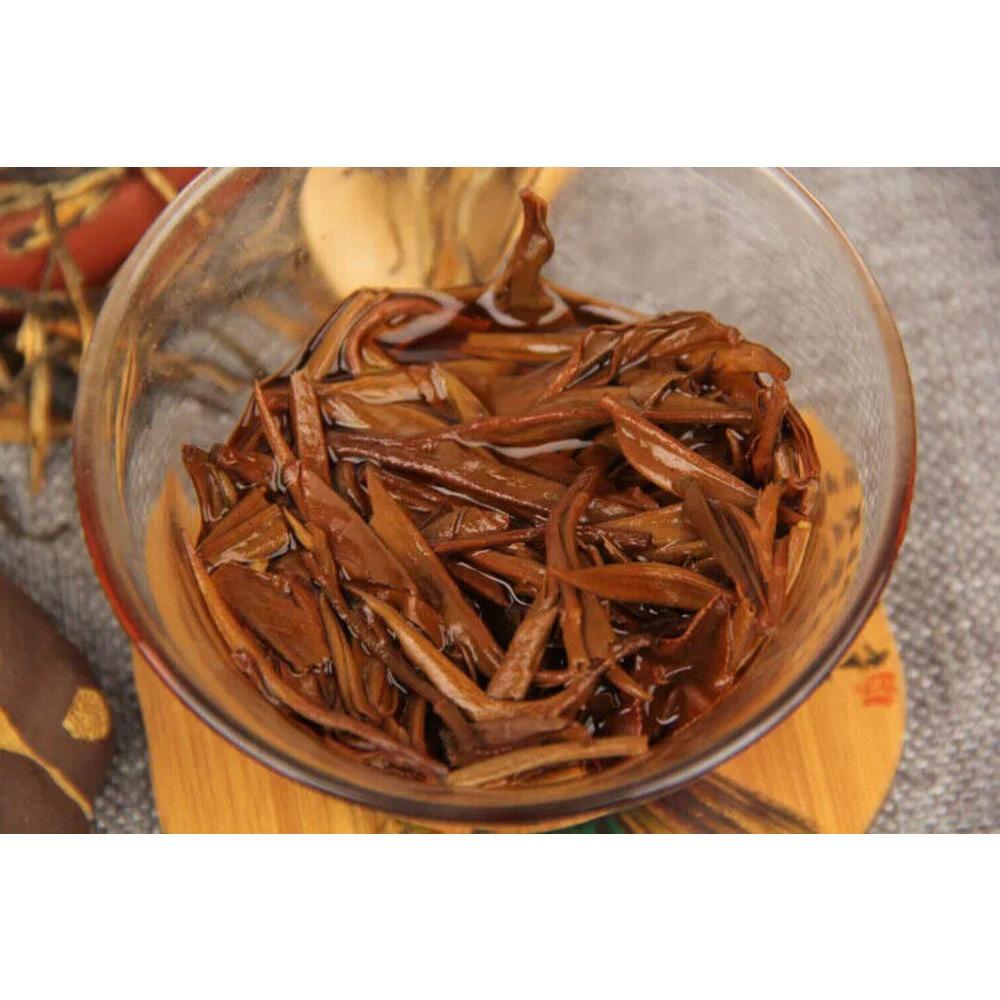2023 Новый черный чай Дяньхун Bud Need Gold Grade Gold Dianhong Single Bud Tea250g