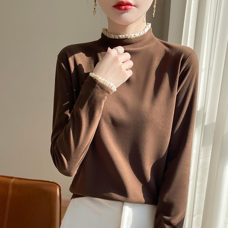 A New Thickened, Soft and Semi-high Neck Top From Spring and Autumn, Paired with A Stylish and Slimming Base Layer for Women
