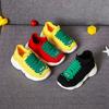 Новый одноклассник Гусеница Одноклассник Высоко летающее плетение Детская обувь для малышей Обувь с мягкой подошвой Повседневная обувь