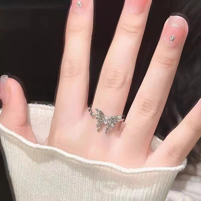 Винтажные полые кольца-бабочки для женщин, простые жидкие кольца-бабочки, свадебные украшения, подарки, аксессуары
