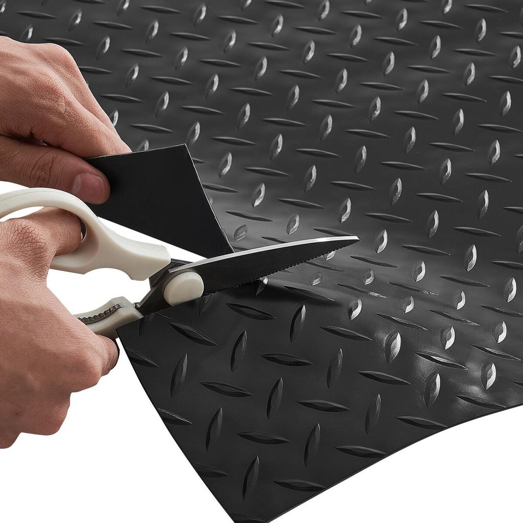 Garage Floor Roll, 2.28 x 5.2 m Garage Flooring Mat, 2.2 mm Thickened PVC Diamond Plate Floor Protector Mat with Double-sided Tape, Non-Slip, Easy to