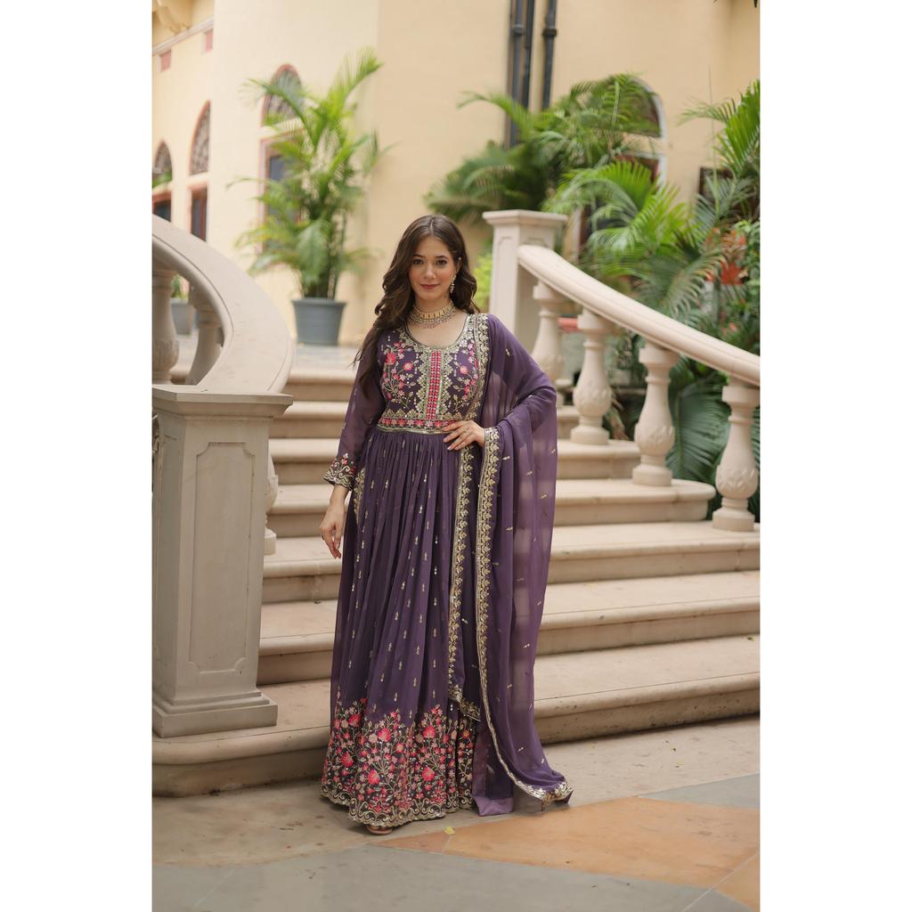 Премиальные дизайнерские готовые коллекции топ-шарары-дупатты 2025