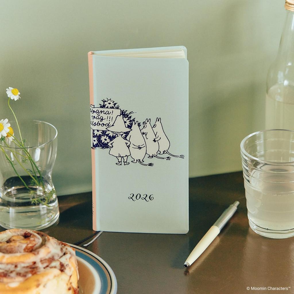 Hobonichi Techo 2026 Weeks Муми-тролли/Танцпол на открытом воздухе, начало в январе, Еженедельник, Левая сторона, Тонкий, Вертикальный