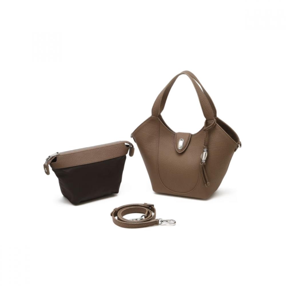 Daks Leather Logo Tote Bag Beige Dcba6f411i2