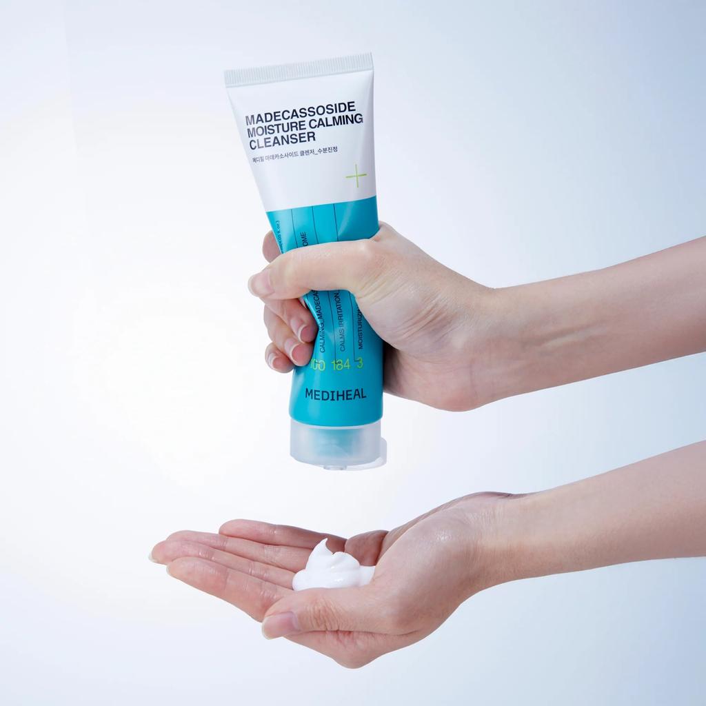Mediheal Madecassoside Moisture Calming Cleanser 120ml +RANDOM GIFT