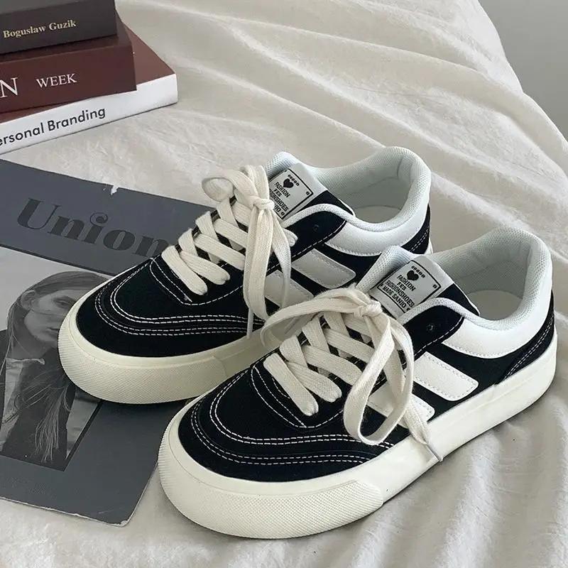 Мода 2024 Новые Красные Женские Вулканизированные Туфли Повседневные Кроссовки на Платформе Винтажные Спортивные Женские Корейские Дизайнерские Балетки Харадзюку Школьные Теннисные