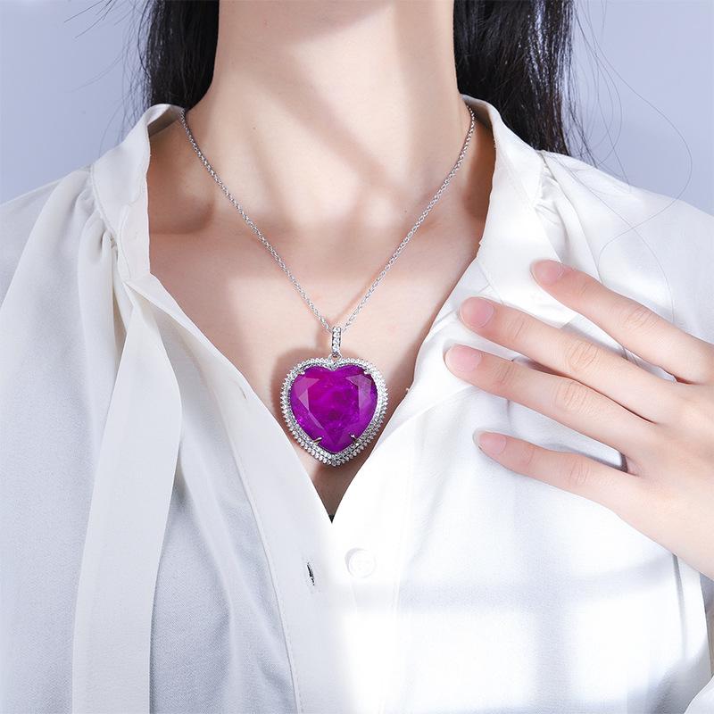 French Luxurious Classic Retro Love Heart Shaped Pendant Necklace Morgan Powder Crystal for Women Jewelry Designer Wedding Gift